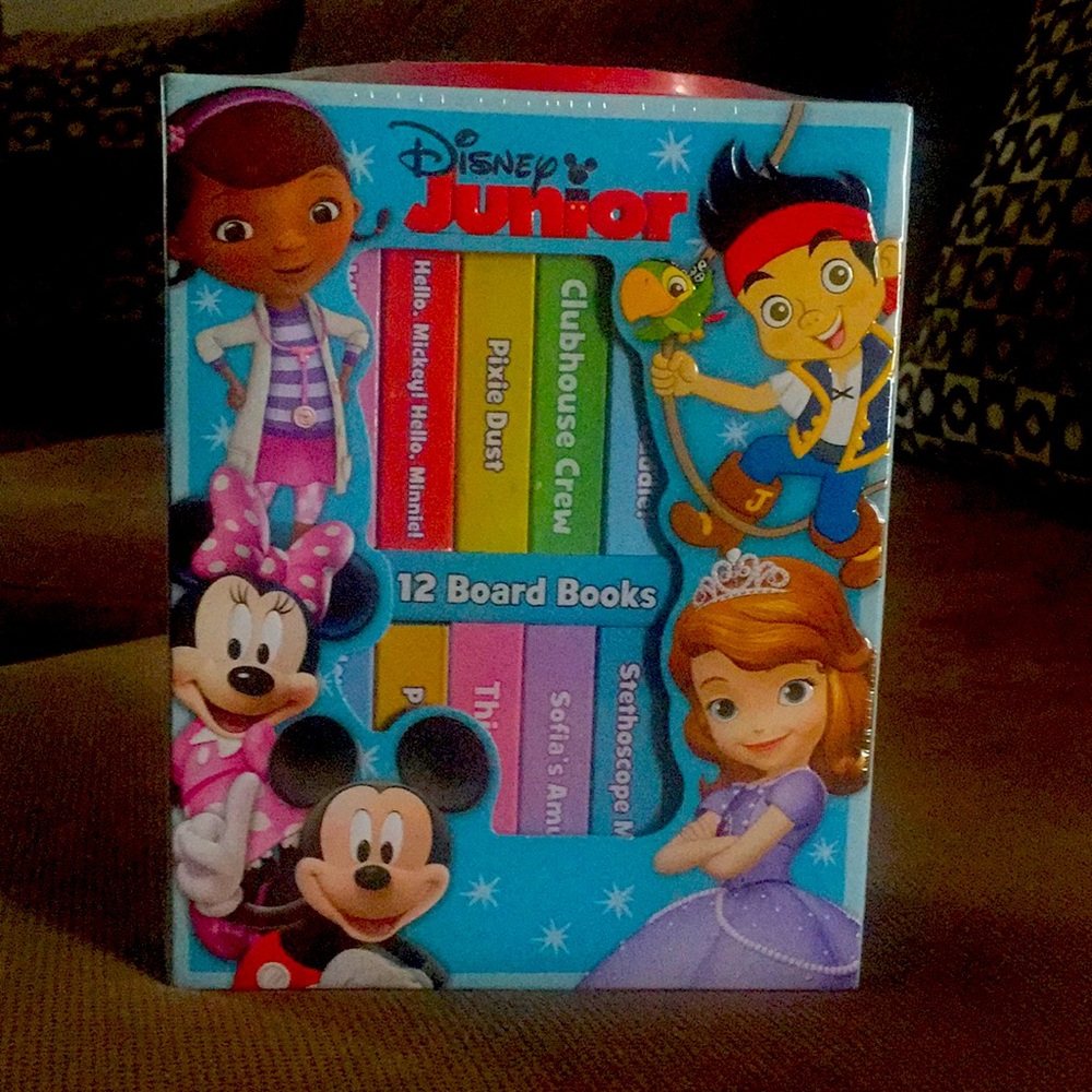 Disney Junior board books (12)